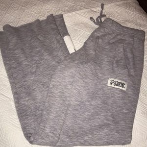 VS PINK grey sweatpants 🖤